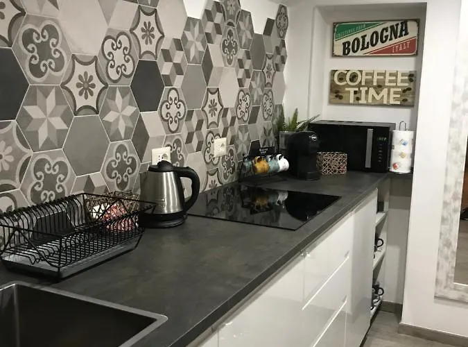 San Carlo House * بولونيا