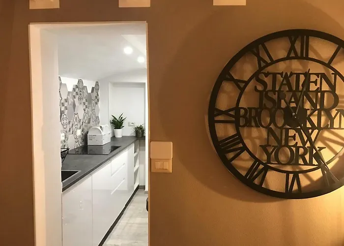 San Carlo House شقة *