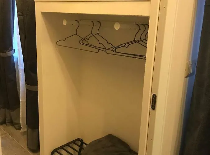 San Carlo House * بولونيا