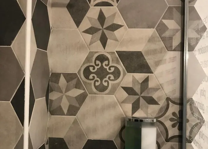 San Carlo House شقة